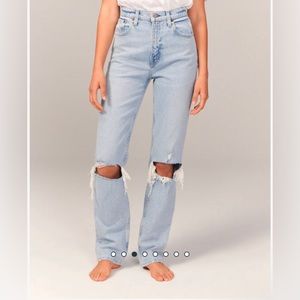 Abercrombie & Fitch Ultra High Rise 90s Straight Jean
